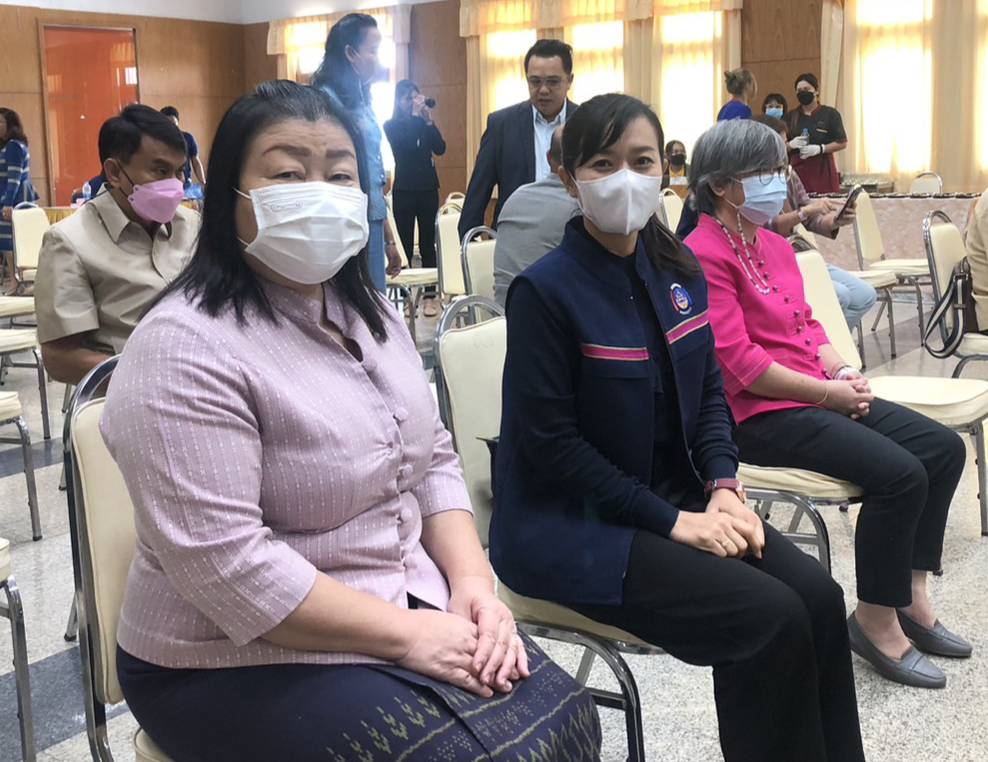 พช.นครพนม ร่วมงานพิธีลงนามบันทึกข้อตกลงความร่วมมือทางวิชาการด้านการวิจัย และ นวัตกรรม และเปิดศูนย์วิจัยชุมชน “วิถีผักอินทรีย์ริมโขง อัตลักษณ์อาหารพื้นถิ่น มรดกวัฒนธรรมอำเภอธาตุพนม”