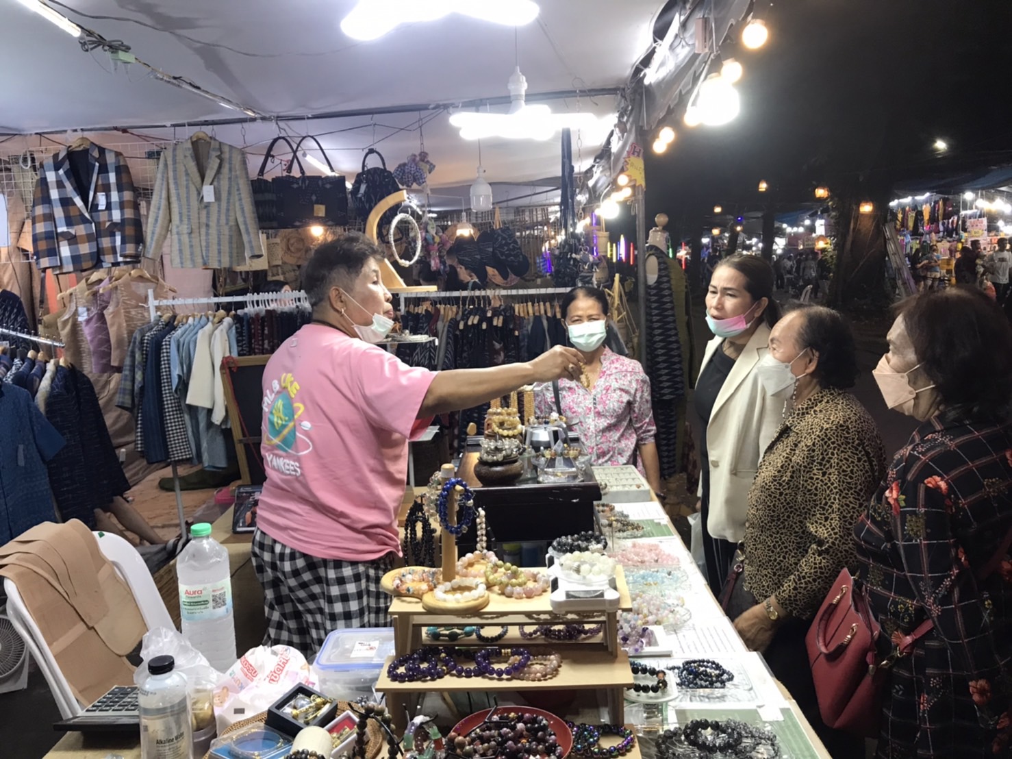 พช.นครพนม เสริมทัพ OTOP งานประเพณีไหลเรือไฟและงานกาชาดจังหวัดนครพนม ประจำปี 2565
