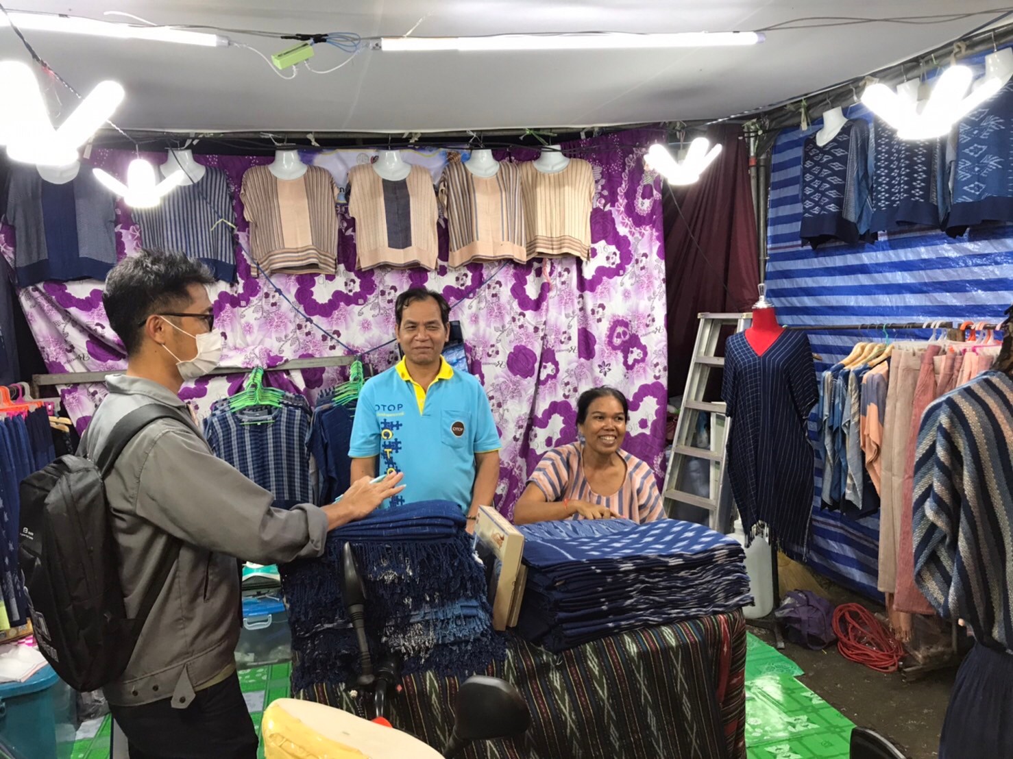 พช.นครพนม เสริมทัพ OTOP งานประเพณีไหลเรือไฟและงานกาชาดจังหวัดนครพนม ประจำปี 2565