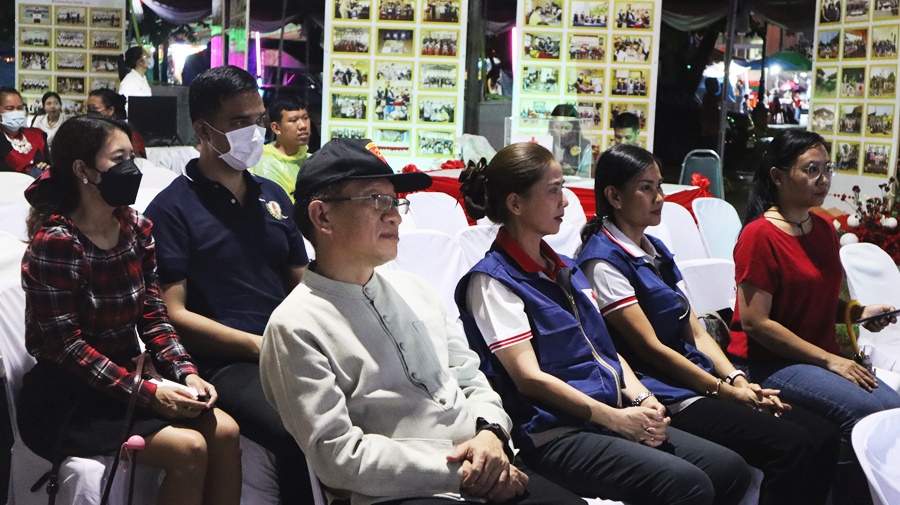 พช.นครพนม เสริมทัพ OTOP งานประเพณีไหลเรือไฟและงานกาชาดจังหวัดนครพนม ประจำปี 2565