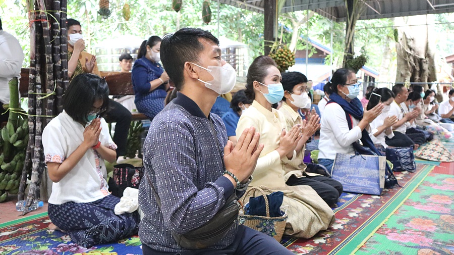 ปลัดกระทรวงมหาดไทย นำคณะร่วมเป็นเจ้าภาพงานทอดกฐินสามัคคี ถวาย ณ ที่พักสงฆ์วังสิ้ว