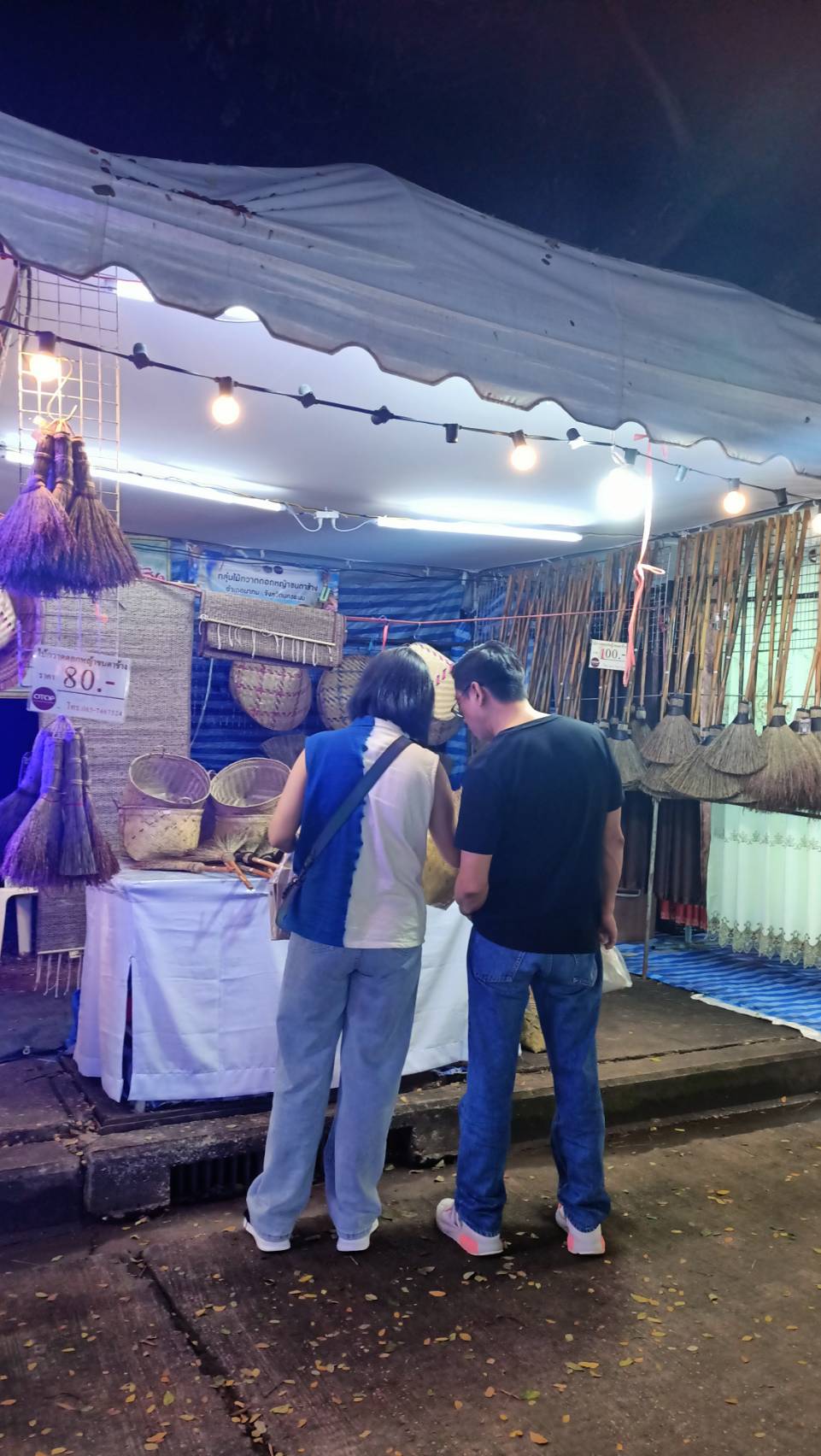 พช.นครพนม เสริมทัพ OTOP งานประเพณีไหลเรือไฟและงานกาชาดจังหวัดนครพนม ประจำปี 2565