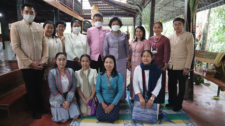 ปลัดกระทรวงมหาดไทย นำคณะร่วมเป็นเจ้าภาพงานทอดกฐินสามัคคี ถวาย ณ ที่พักสงฆ์วังสิ้ว