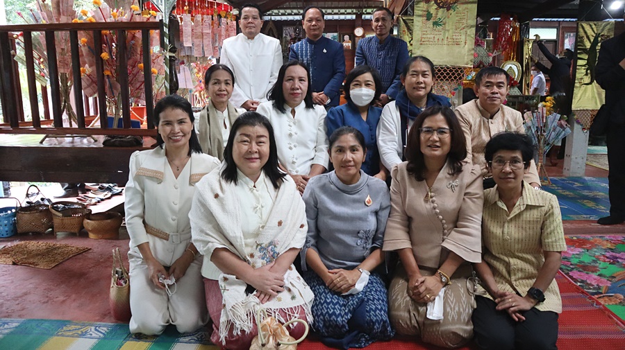ปลัดกระทรวงมหาดไทย นำคณะร่วมเป็นเจ้าภาพงานทอดกฐินสามัคคี ถวาย ณ ที่พักสงฆ์วังสิ้ว