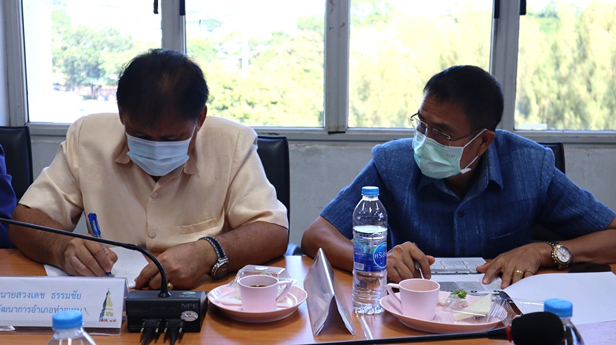 รองหัวหน้าผู้ตรวจราชการกรม มอบแนวทางการขับเคลื่อนงานพัฒนาชุมชนปีงบประมาณ 2566-2570