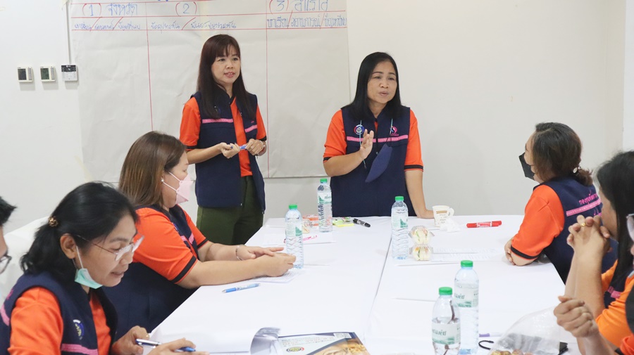 พช.นครพนม รุกสร้างความสมัครสมานสามัคคีเพิ่มความสัมพันธ์ที่ดีในองค์กร ประจำปี 2565