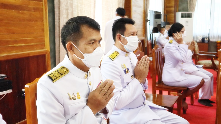 นครพนม ประกอบพิธีน้อมรำลึกในพระมหากรุณาธิคุณ เนื่องในวันคล้ายวันสวรรคต พระบาทสมเด็จพระบรมชนกาธิเบศร มหาภูมิพลอดุลเดชมหาราช บรมนาถบพิตร 13 ตุลาคม 2565