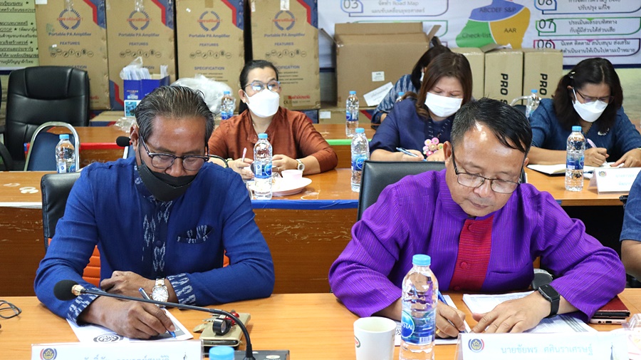 รองหัวหน้าผู้ตรวจราชการกรม มอบแนวทางการขับเคลื่อนงานพัฒนาชุมชนปีงบประมาณ 2566-2570