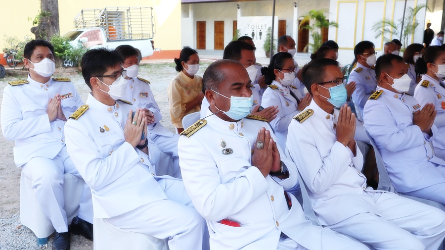 นครพนม ประกอบพิธีน้อมรำลึกในพระมหากรุณาธิคุณ เนื่องในวันคล้ายวันสวรรคต พระบาทสมเด็จพระบรมชนกาธิเบศร มหาภูมิพลอดุลเดชมหาราช บรมนาถบพิตร 13 ตุลาคม 2565