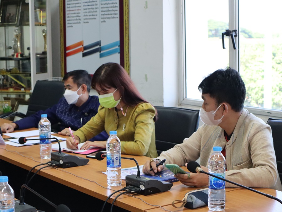 พช.นครพนม ร่วมการประชุมกรมการพัฒนาชุมชน ครั้งที่ 10/2565 ผ่านระบบ Video Conference