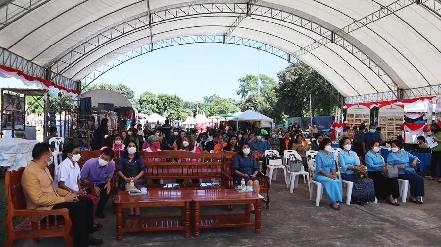 พช.นครพนม ร่วมบริจาคทุนทรัพย์สนับสนุนกาชาดนครพนม