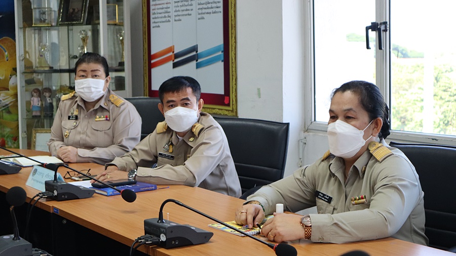 พช.นครพนม ร่วมการประชุมกรมการพัฒนาชุมชน ครั้งที่ 11/2565 ผ่านระบบ Video Conference