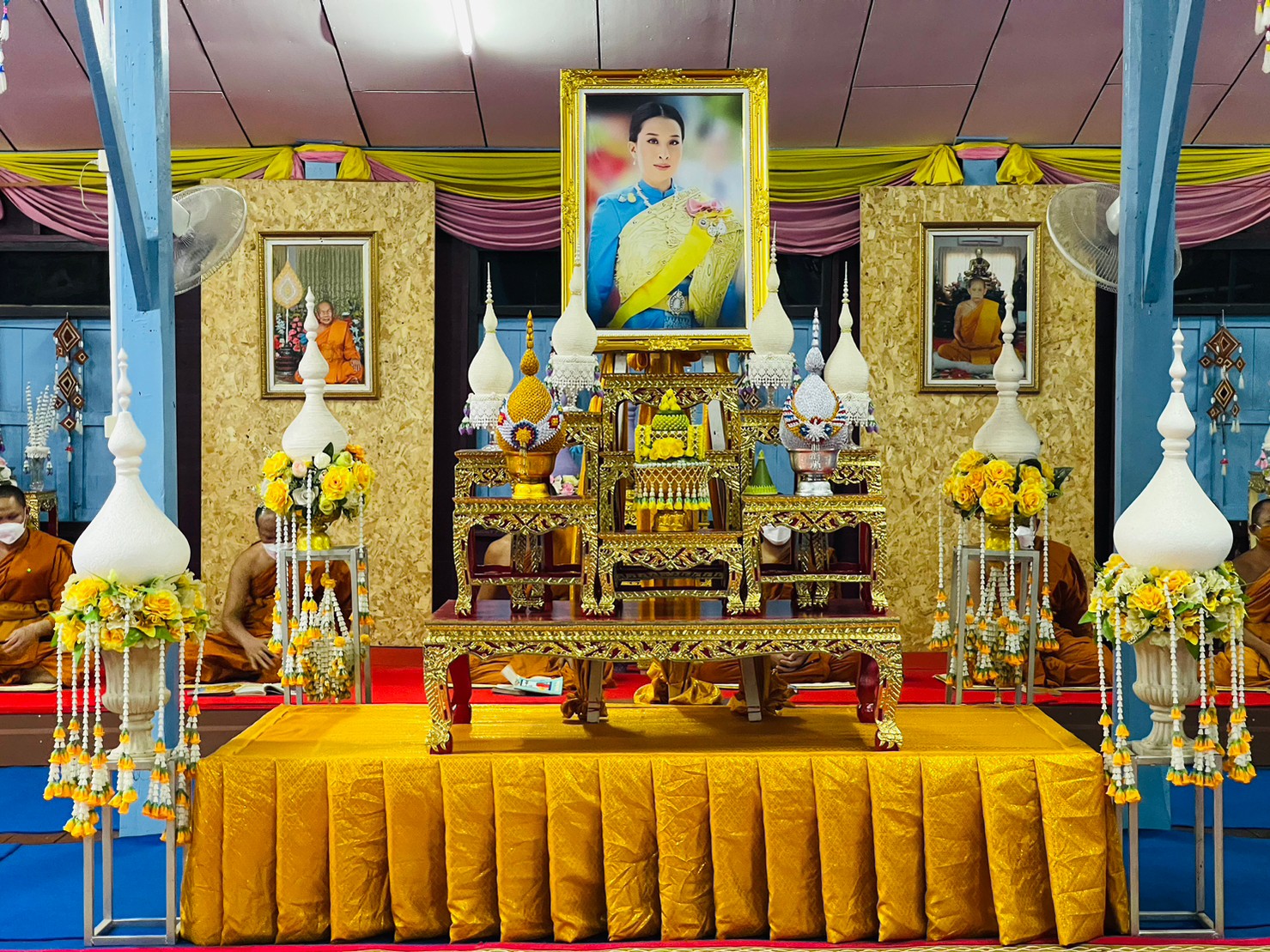 พช.นครพนม ร่วมประกอบพิธีเจริญพระพุทธมนต์ เจริญจิตตภาวนา ถวายพระพรชัยมงคลแด่ สมเด็จพระเจ้าลูกเธอ เจ้าฟ้าพัชรกิติยาภา นเรนทิราเทพยวดี กรมหลวงราชสาริณีสิริพัชร มหาวัชรราชธิดา