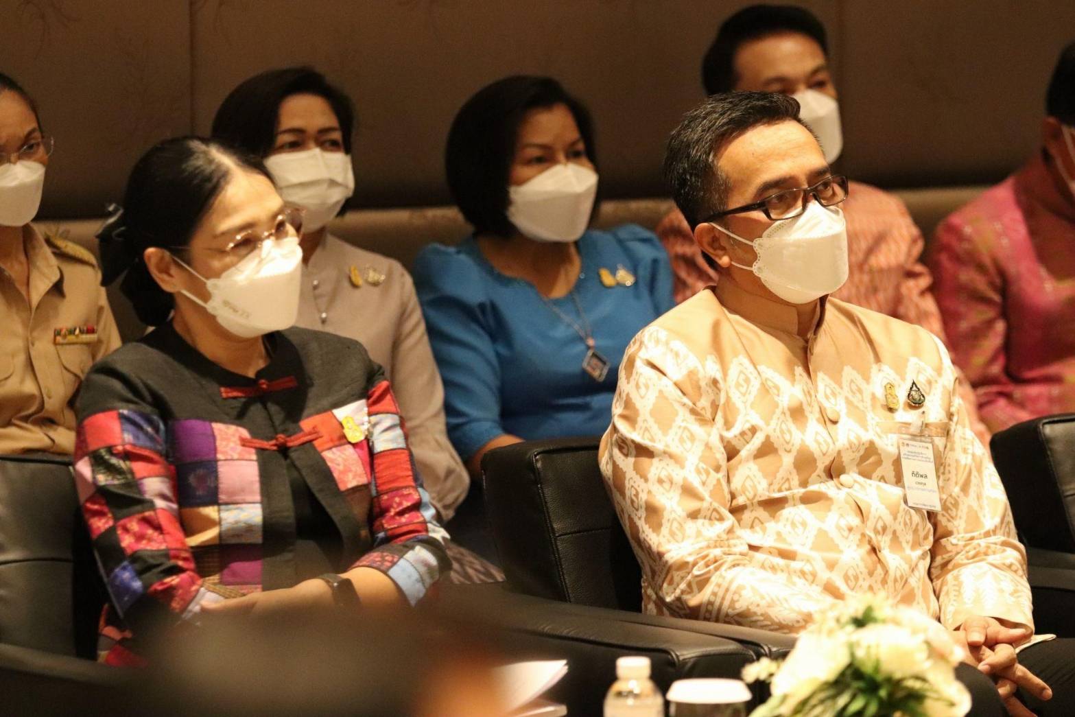 นครพนมร่วมการประชุมเชิงปฏิบัติการสร้างความเข้าใจการขับเคลื่อนการขจัดความยากจนในระดับพื้นที่