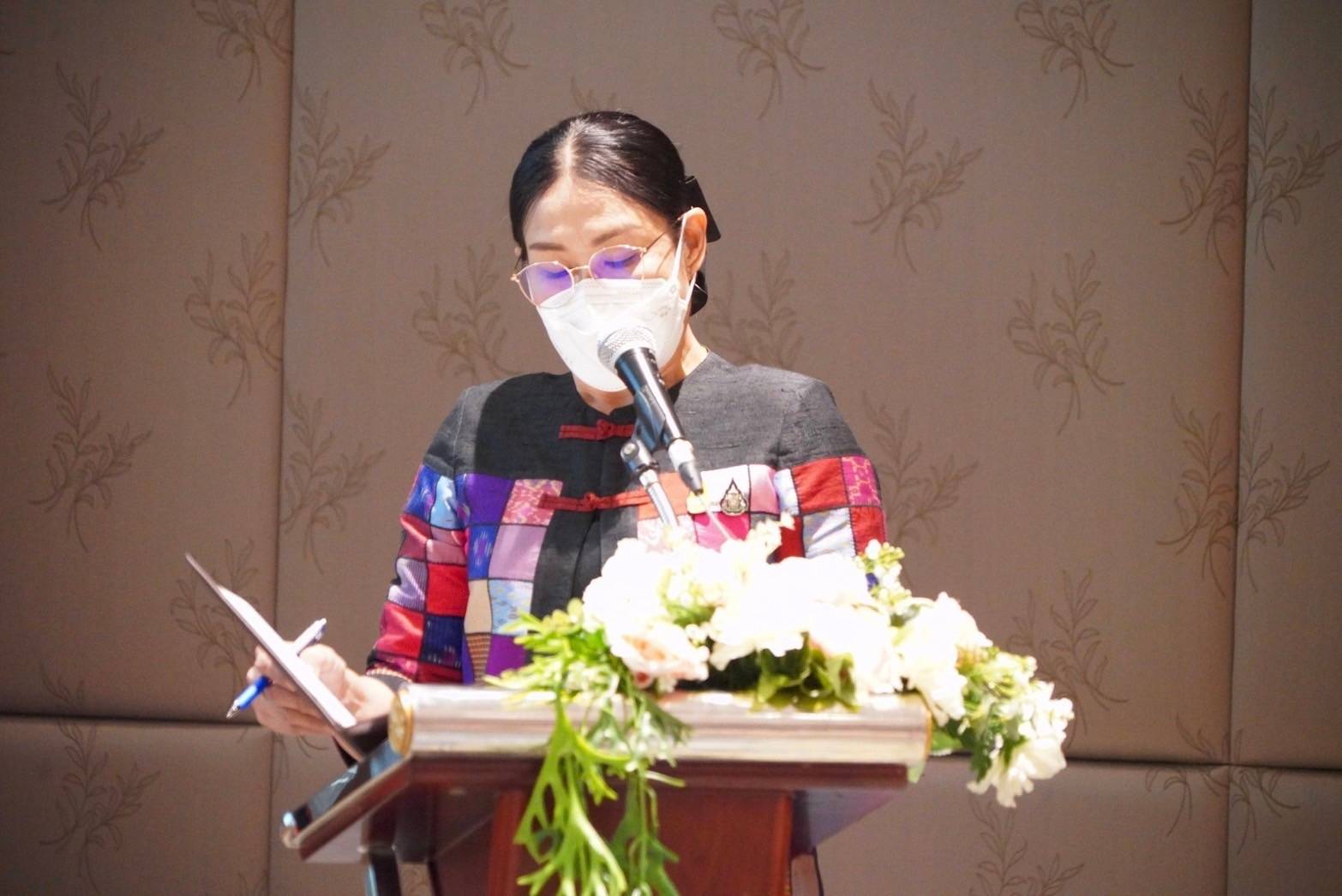 นครพนมร่วมการประชุมเชิงปฏิบัติการสร้างความเข้าใจการขับเคลื่อนการขจัดความยากจนในระดับพื้นที่