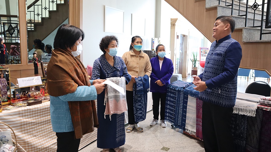 นครพนมสร้างโอกาสทางการตลาดแก่ผู้ผลิต ผู้ประกอบการ OTOP
