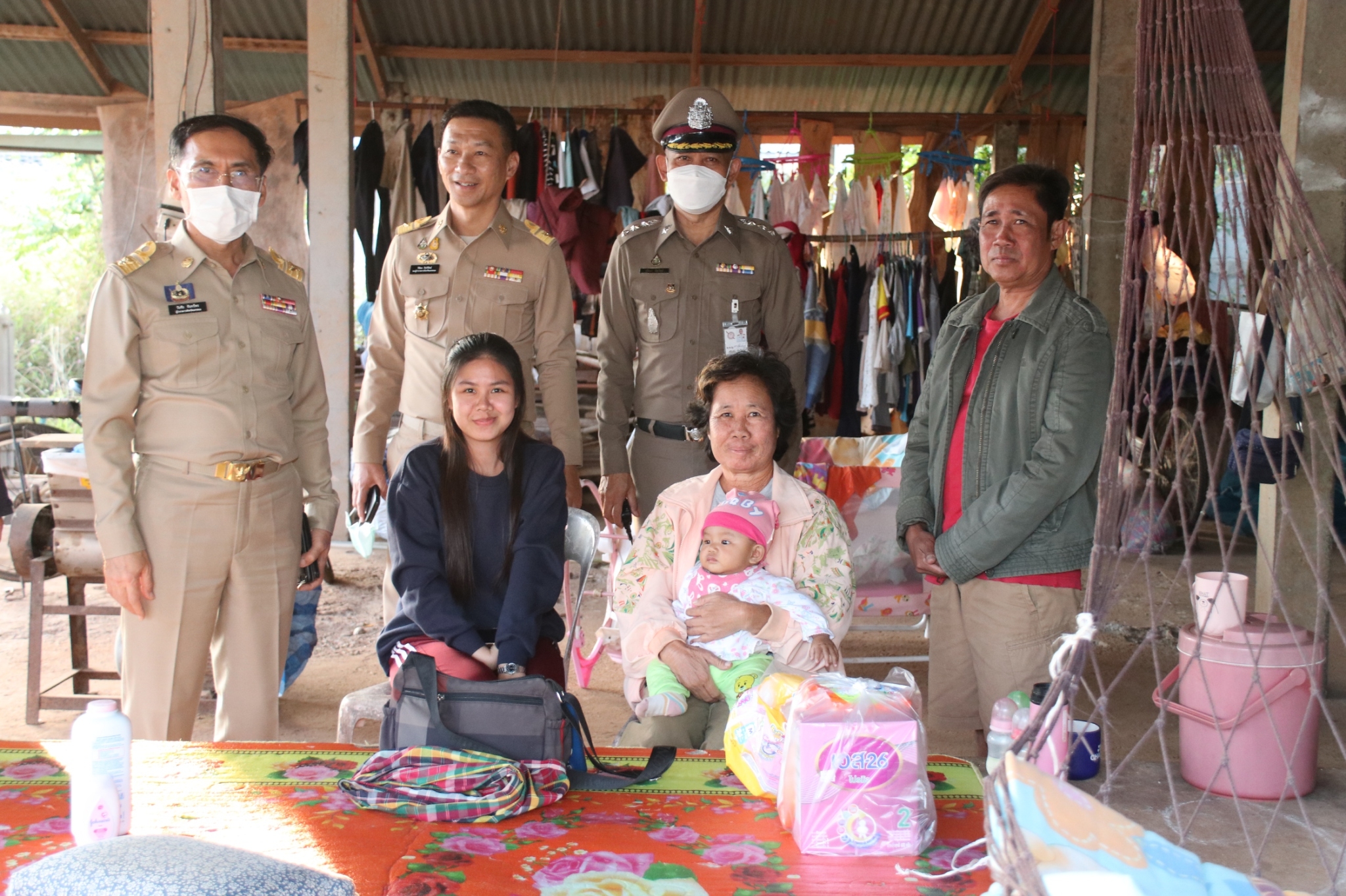 ผู้ว่าราชการจังหวัดนครพนม มอบนโยบายสู่การปฏิบัติราชการและลงพื้นที่ติดตามการขับเคลื่อนงานที่สำคัญ