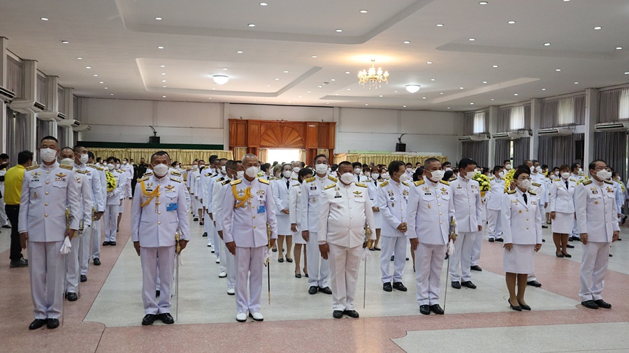 พสกนิกรจังหวัดนครพนม พร้อมใจบำเพ็ญกุศลถวายพ่อหลวง ร.9 เนื่องในวันคล้ายวันพระราชสมภพ วันชาติและวันพ่อแห่งชาติ