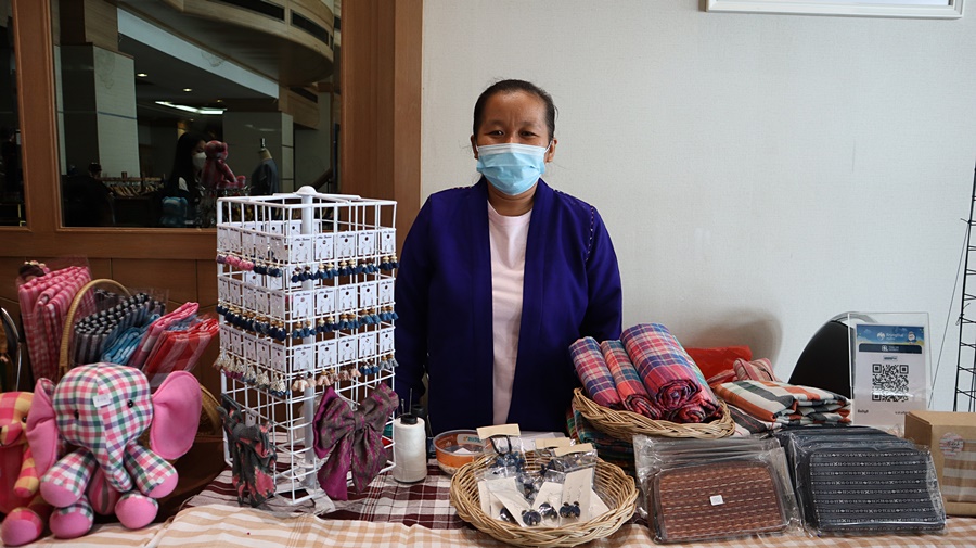 นครพนมสร้างโอกาสทางการตลาดแก่ผู้ผลิต ผู้ประกอบการ OTOP