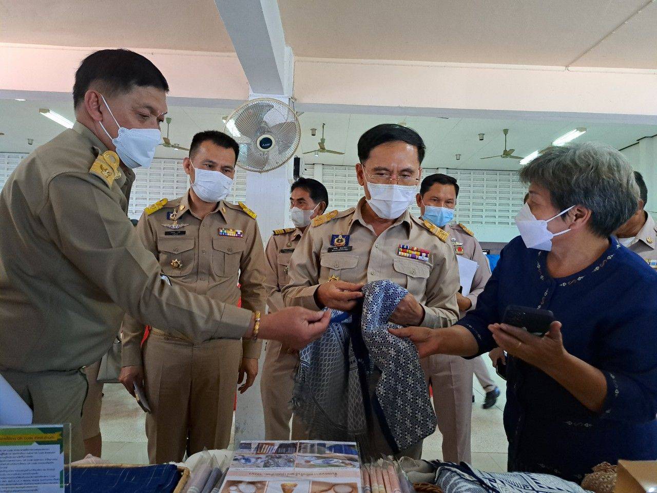 ผู้ว่าราชการจังหวัดนครพนม มอบแนวทางการปฏิบัติราชการและติดตามการดำเนินการขับเคลื่อนนโยบายของรัฐบาล ภารกิจสำคัญของกระทรวง กรม และจังหวัด พื้นที่อำเภอนาแกและอำเภอวังยาง