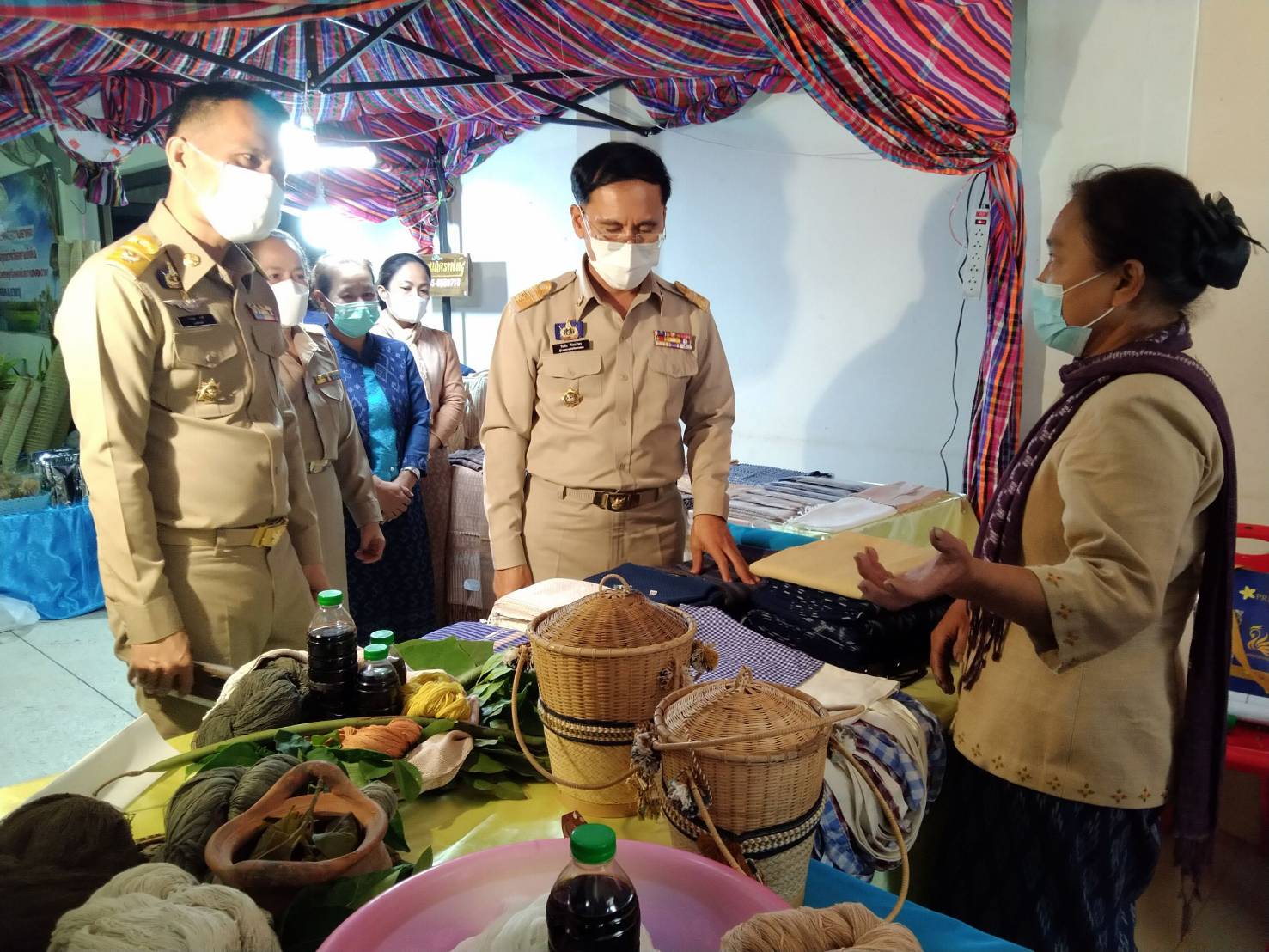 ผู้ว่าราชการจังหวัดนครพนม มอบแนวทางการปฏิบัติราชการและติดตามการดำเนินการขับเคลื่อนนโยบายของรัฐบาล ภารกิจสำคัญของกระทรวง กรม และจังหวัด พื้นที่อำเภอนาแกและอำเภอวังยาง