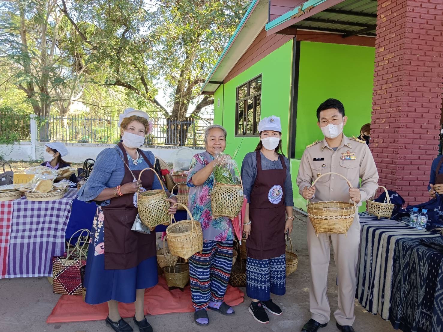 ผู้ว่าราชการจังหวัดนครพนม มอบนโยบายสู่การปฏิบัติราชการและลงพื้นที่ติดตามการขับเคลื่อนงานที่สำคัญ