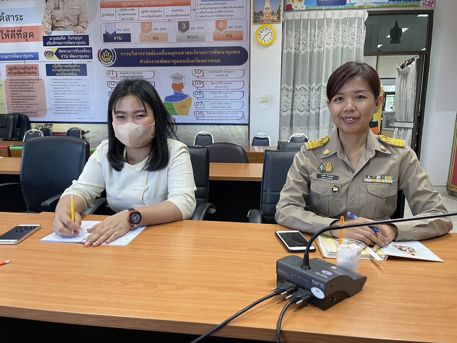 พช.นครพนม ร่วมการประชุมชี้แจงรายละเอียดการดำเนินงานโครงการพัฒนาศักยภาพผู้ผลิต ผู้ประกอบการประเภทผ้า และหัตถกรรม (Coaching) และโครงการจัดแสดงและจำหน่ายผลิตภัณฑ์ภูมิปัญญาผ้าไทยและงานหัตถกรรมชุมชน (รับเสด็จฯ) ผ่านระบบ Zoom Meeting