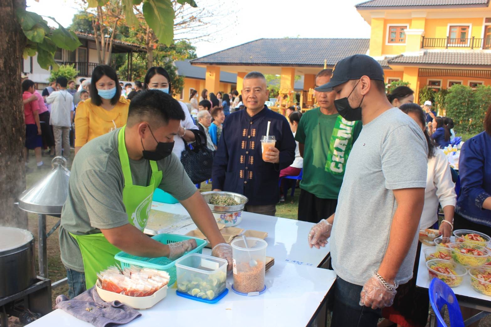 พช.นครพนม ร่วมกิจกรรม “กินข้าวกับผู้ว่า ปรับทุกข์ผูกมิตร” ประจำปี 2566