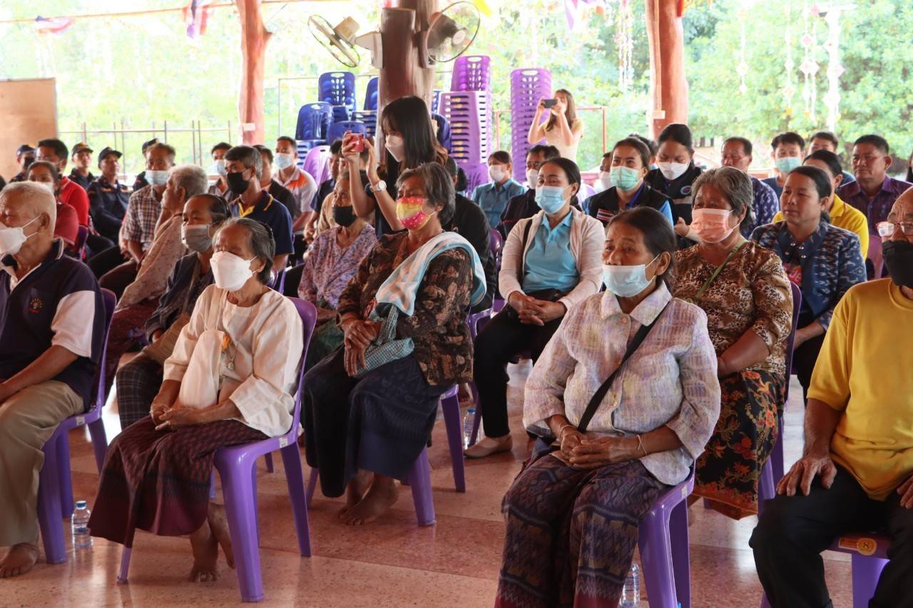 จังหวัดนครพนม จัดกิจกรรมมอบโถสุขภัณฑ์ตามโครงการโถสุขภัณฑ์ปันสุขลุกนั่งปลอดภัย ห่วงใยผู้สูงอายุ พื้นที่อำเภอท่าอุเทน และอำเภอโพนสวรรค์