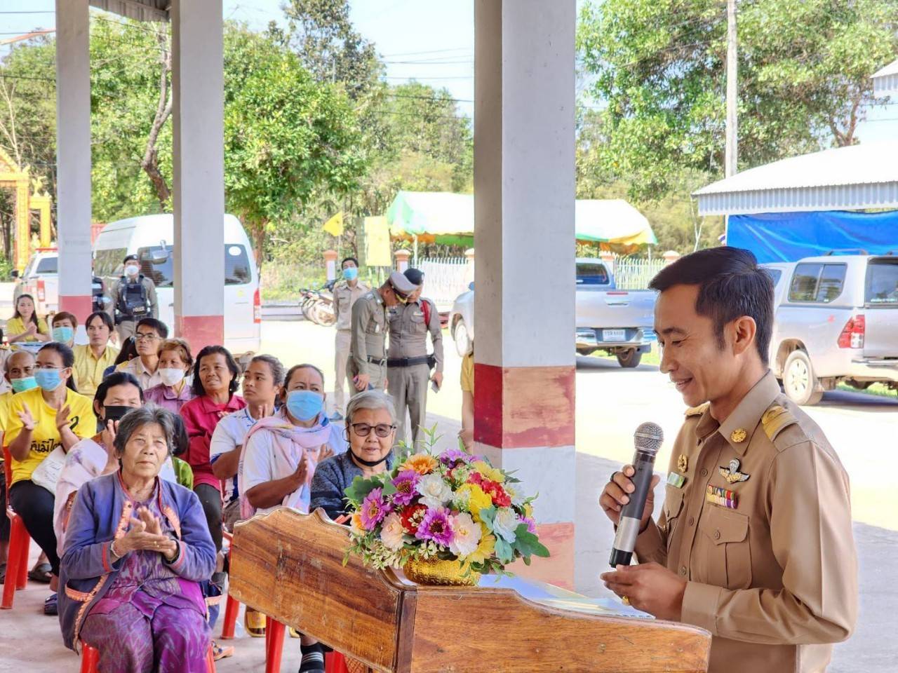 “ผู้ว่าวันชัยฯ ห่วงใยผู้สูงอายุ” นครพนมโถสุขภัณฑ์ปันสุข ลุกนั่งปลอดภัย ห่วงใยผู้สูงอายุ