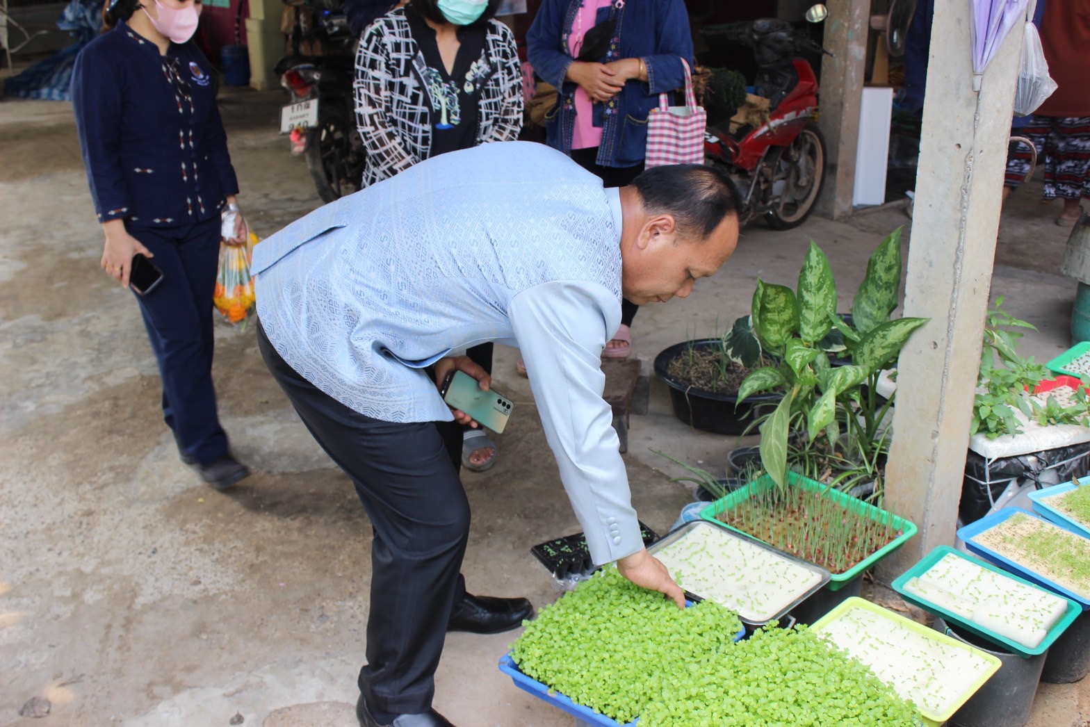 ผู้ตรวจราชการกรมการพัฒนาชุมชน ลงพื้นที่ติดตามผลการปฏิบัติราชการ