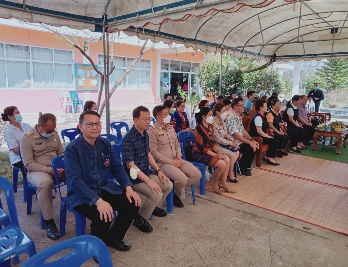 จังหวัดนครพนม จัดกิจกรรมมอบโถสุขภัณฑ์ตามโครงการโถสุขภัณฑ์ปันสุขลุกนั่งปลอดภัย ห่วงใยผู้สูงอายุ พื้นที่อำเภอธาตุพนม และอำเภอเรณูนคร