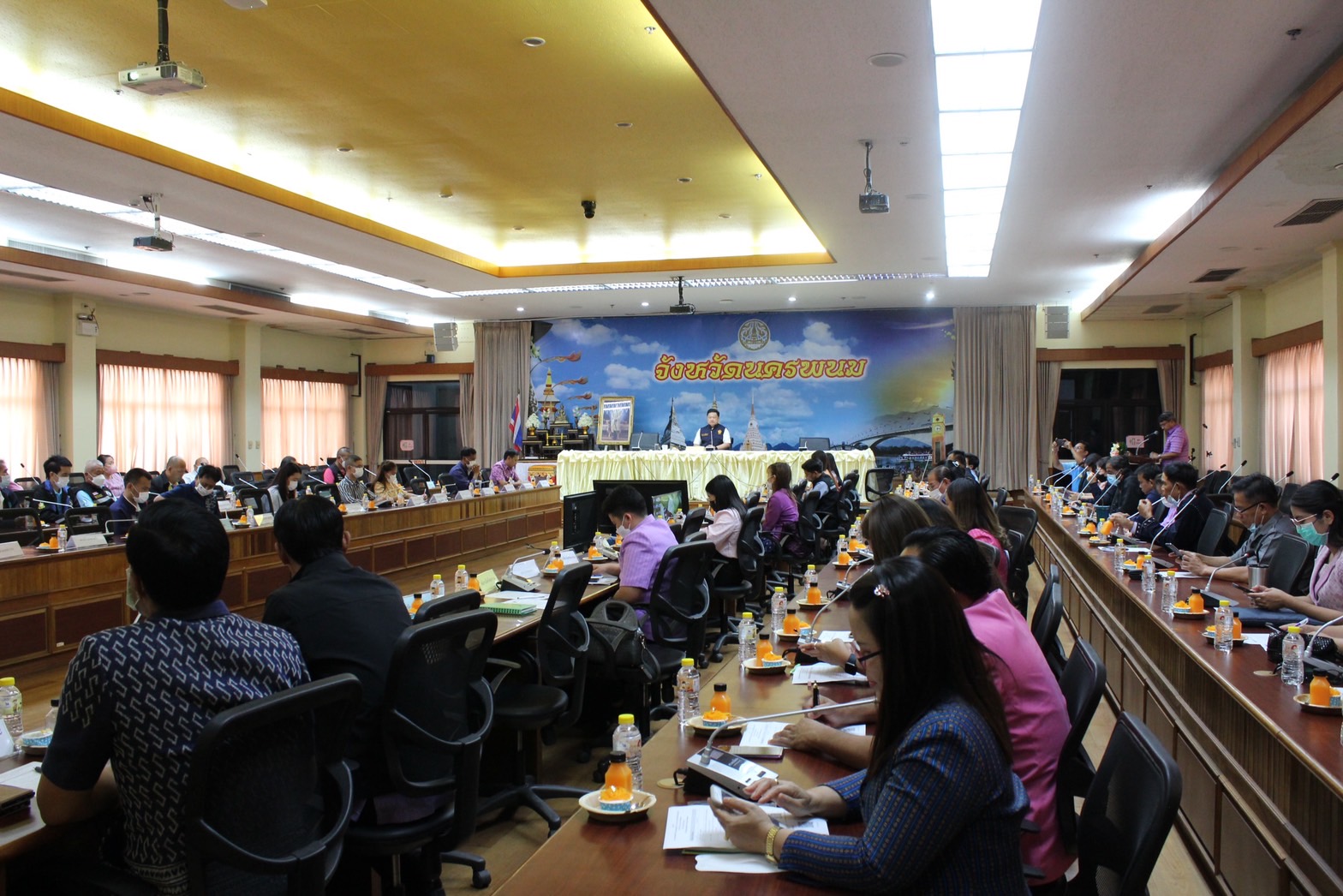 พช.นครพนม ร่วมประชุมกิจกรรมถ่ายทอดองค์ความรู้ โมเดลเศรษฐกิจใหม่ (BCG Model) สู่การพัฒนาที่ยั่งยืนในระดับจังหวัด ประจำปีงบประมาณ 2566