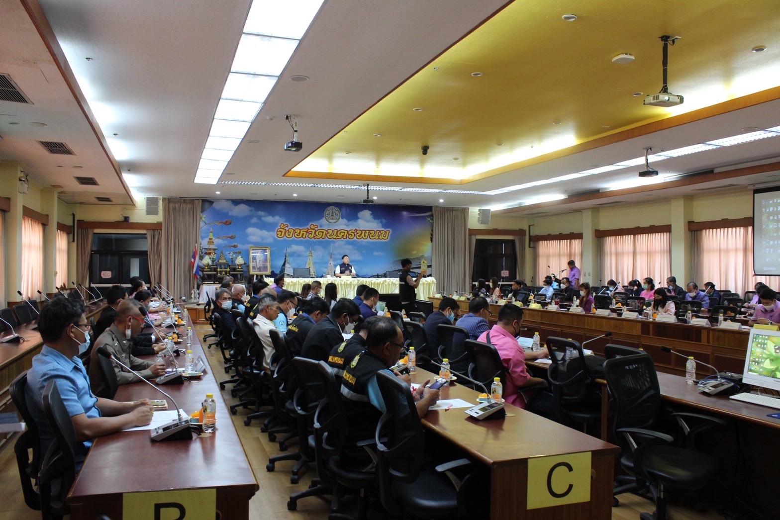 พช.นครพนม ร่วมประชุมกิจกรรมถ่ายทอดองค์ความรู้ โมเดลเศรษฐกิจใหม่ (BCG Model) สู่การพัฒนาที่ยั่งยืนในระดับจังหวัด ประจำปีงบประมาณ 2566