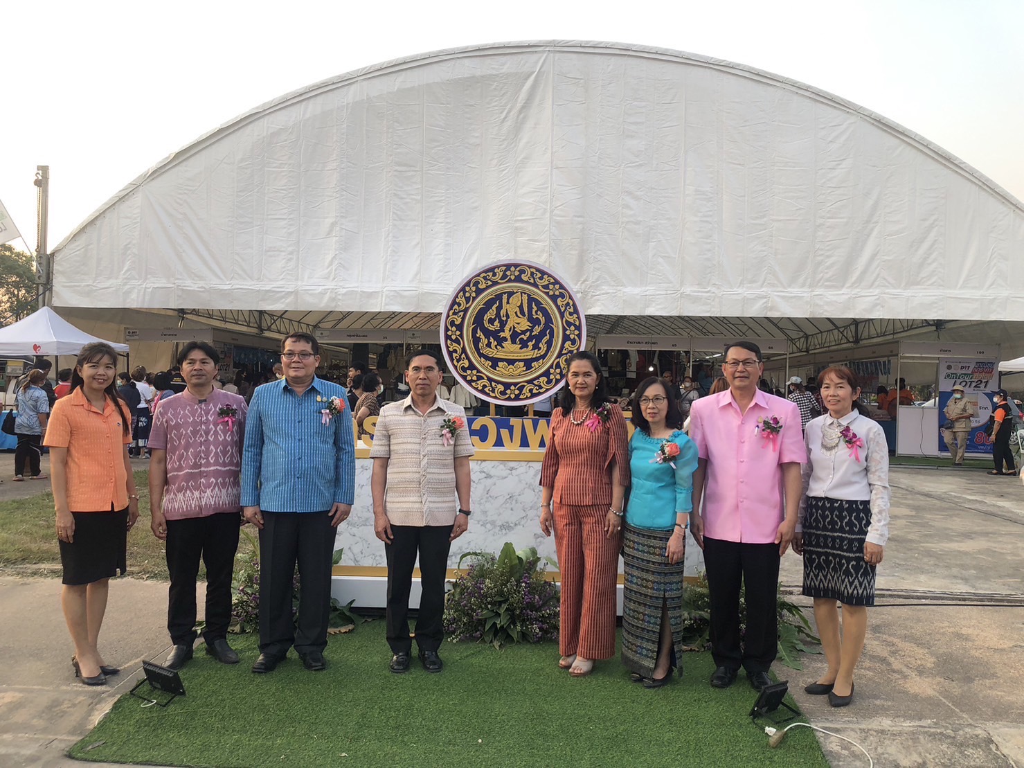จังหวัดนครพนม ส่งเสริมการลดค่าครองชีพประชาชน “พาณิชย์ ลดราคา ออนทัวร์ ทั่วไทย 2023” ครั้งที่ 1