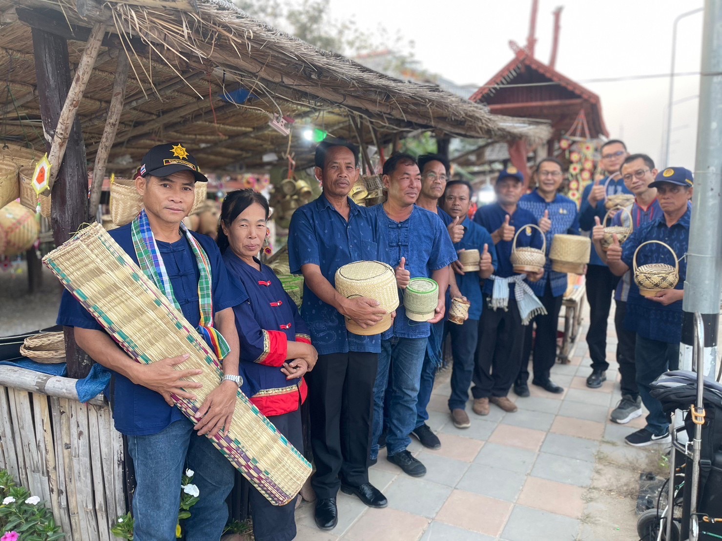 ตลาดถนนคนเดินสวรรค์ชายโขง ในเขตเทศบาลเมืองนครพนม สร้างสีสันบรรยากาศการท่องเที่ยวริมฝั่งแม่น้ำโขง