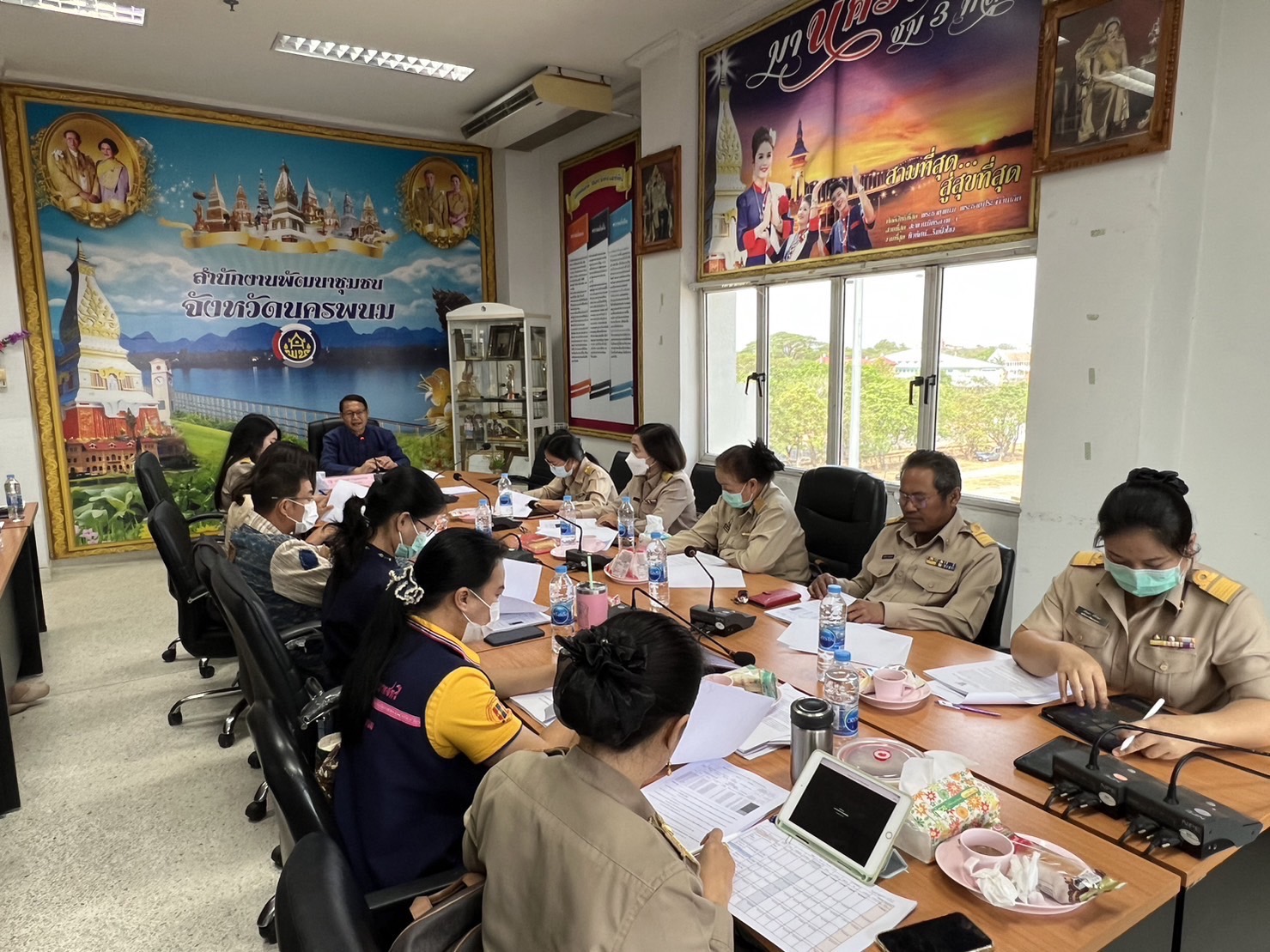 นครพนม ประชุมชี้แจงแนวทางการบริหารจัดการหนี้กองทุนพัฒนาบทบาทสตรี