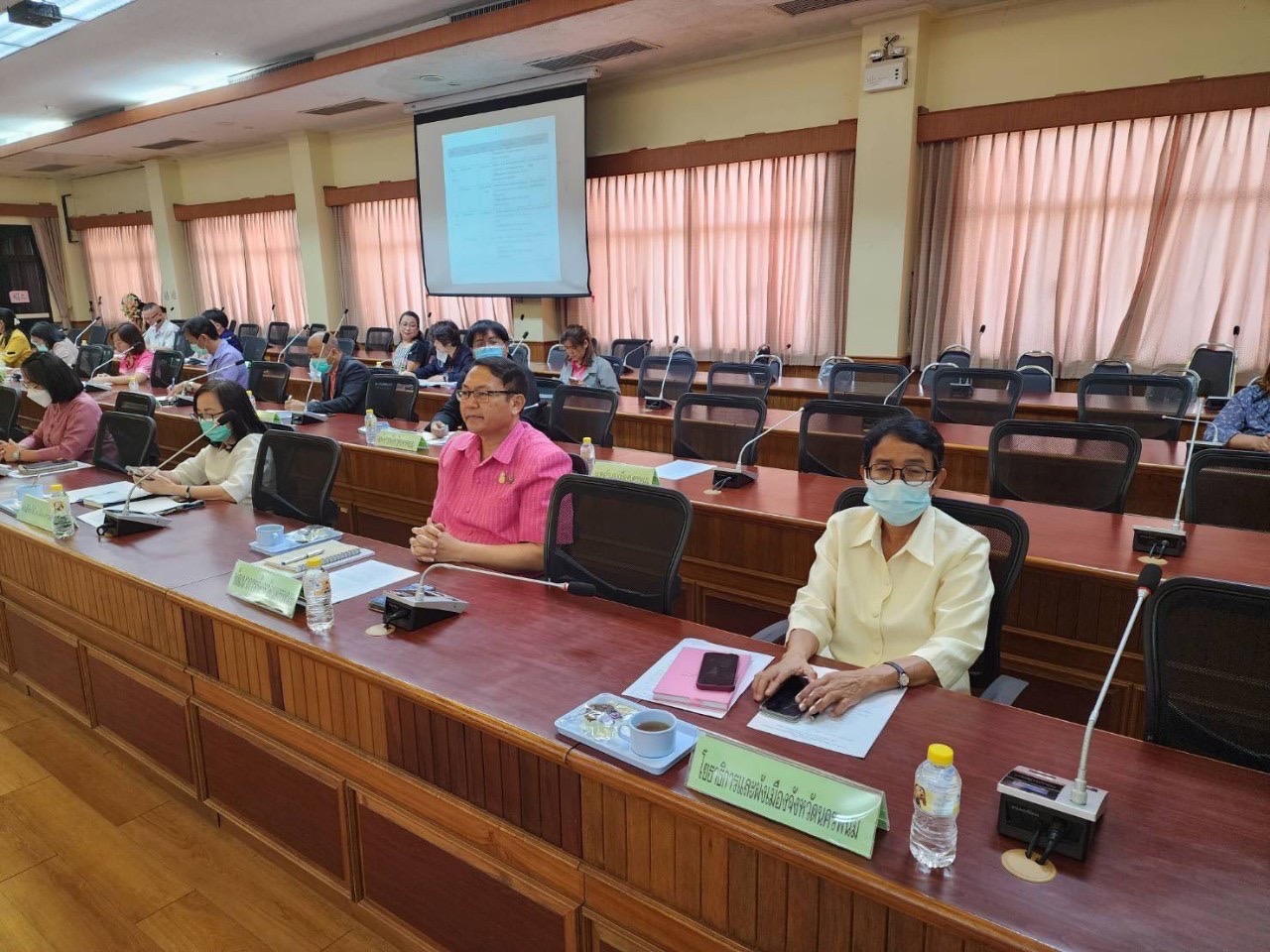 จังหวัดนครพนม ประชุมคณะกรรมการร่วมภาครัฐและเอกชนเพื่อพัฒนาและแก้ไขปัญหาทางเศรษฐกิจนครพนม (กรอ.จังหวัดนครพนม) ครั้งที่ 2/2566