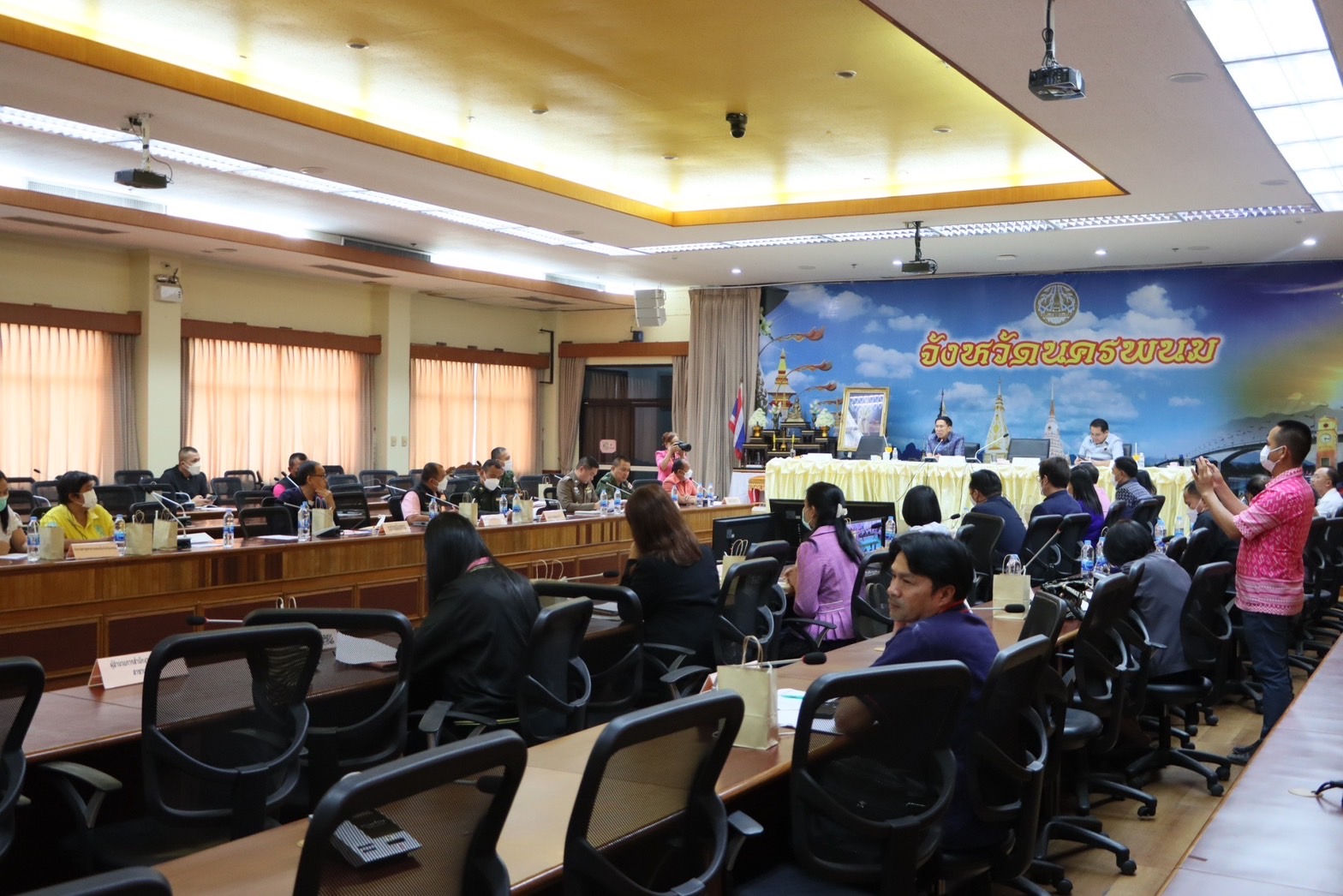 จังหวัดนครพนม ประชุมเตรียมความพร้อมการจัดงานประเพณีสงกรานต์นครพนม ประจำปี 2566