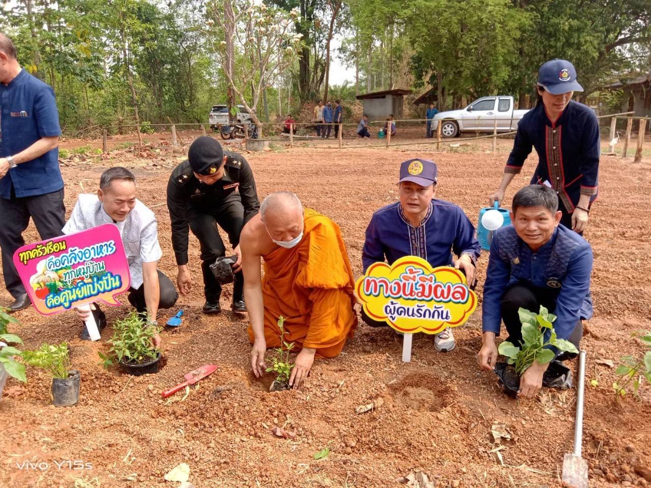 นครพนม พร้อมใจจัดกิจกรรม “Kick off โครงการวัด ประชา รัฐ สร้างสุข จังหวัดนครพนม” สนองนโยบาย กระทรวงมหาดไทย