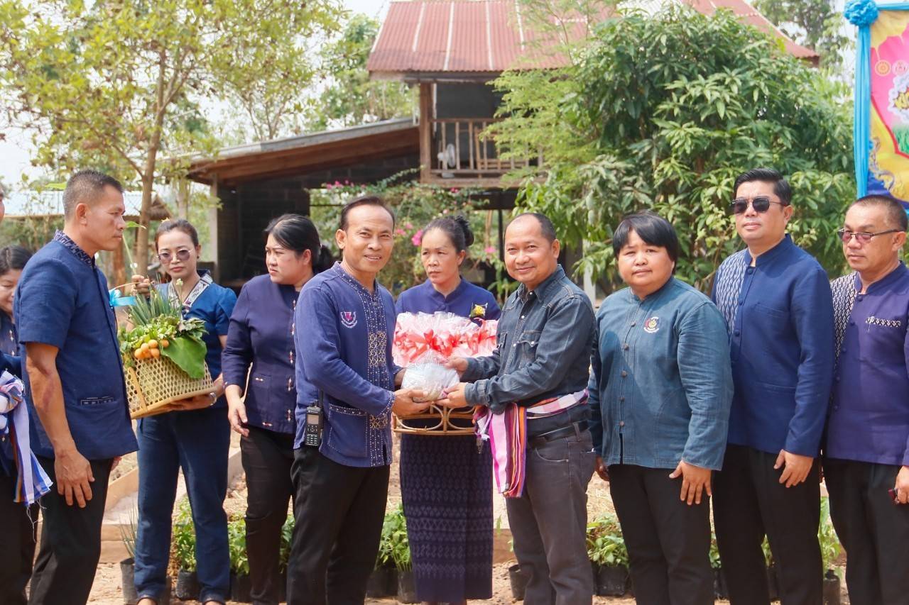นครพนม พร้อมใจจัดกิจกรรม “Kick off โครงการวัด ประชา รัฐ สร้างสุข จังหวัดนครพนม” สนองนโยบาย กระทรวงมหาดไทย