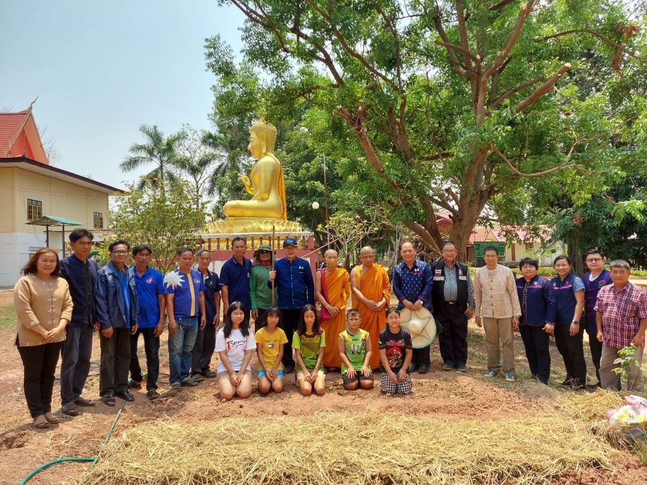 ผู้ตรวจราชการกรมการพัฒนาชุมชน เขตตรวจราชการที่ 11 ลงพื้นที่ติดตามผลการปฏิบัติราชการ อำเภอเรณูนคร จังหวัดนครพนม