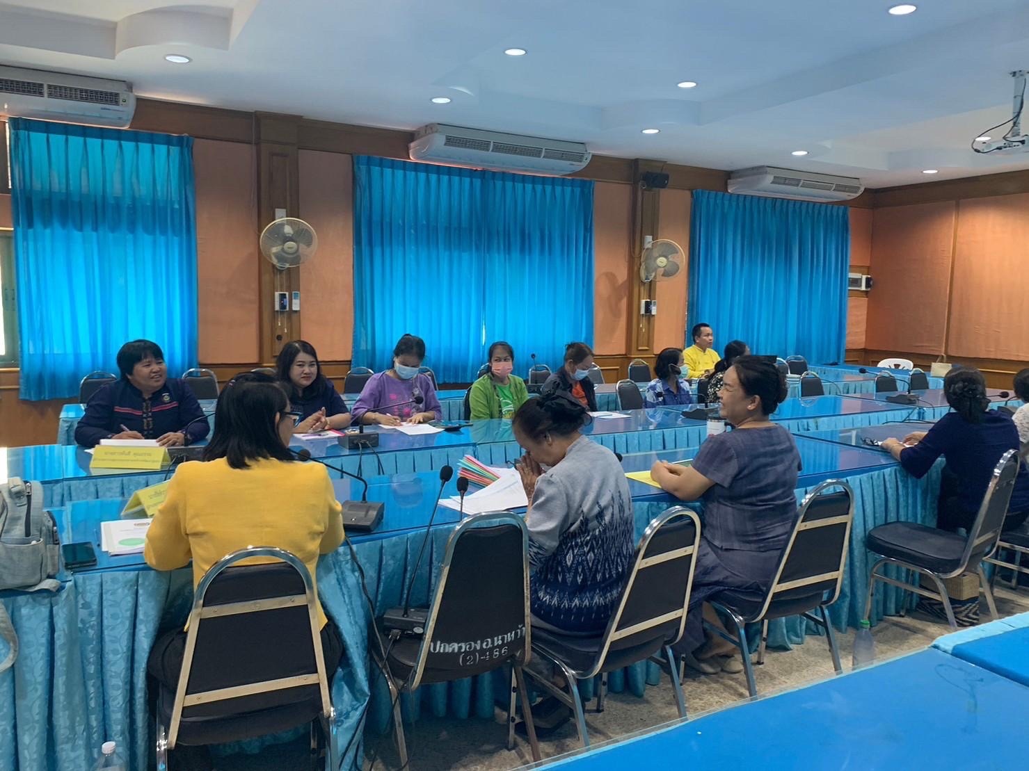 ผู้ตรวจราชการกรมการพัฒนาชุมชน เขตตรวจราชการที่ 11 ลงพื้นที่ติดตามผลการปฏิบัติราชการอำเภอนาหว้า จังหวัดนครพนม