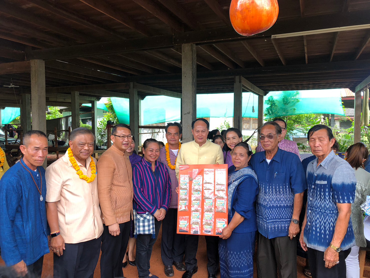 นครพนม ฟอร์มทีมแลกเปลี่ยนประสบการณ์ ศึกษาดูงานบ้านดอนกอย ต้นแบบหมู่บ้านยั่งยืน (Sustainable village) และวิชชาลัยดอนกอย วิถีแห่งการพัฒนาที่ยั่งยืน