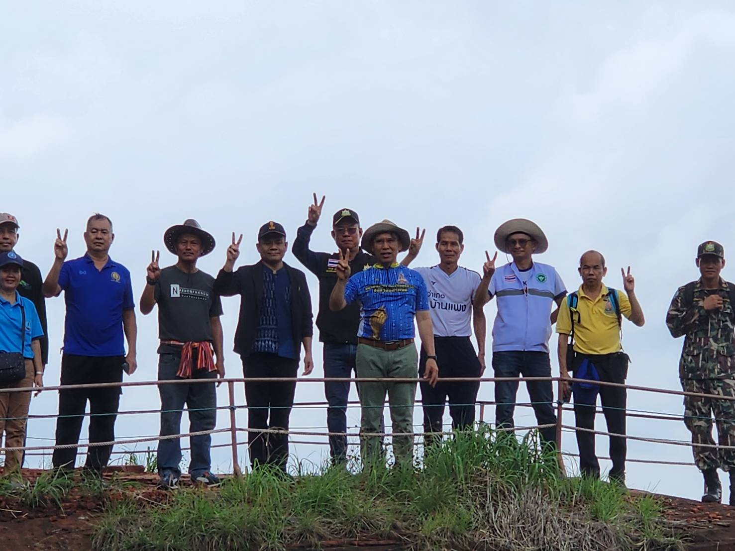 ผู้ว่าฯ นครพนม นำเที่ยวถ้ำนาคี สัมผัสความงดงามทางธรรมชาติ และจุดเช็คอินเศียร์พญานาค 9 จุด ที่สายมูไม่ควรพลาด