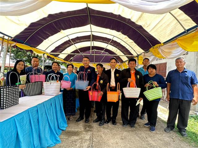 นครพนมคัดสรรสุดยอดกิจกรรมพัฒนาชุมชนดีเด่น ประจำปี 2566 ในพื้นที่อำเภอบ้านแพง และอำเภอท่าอุเทน