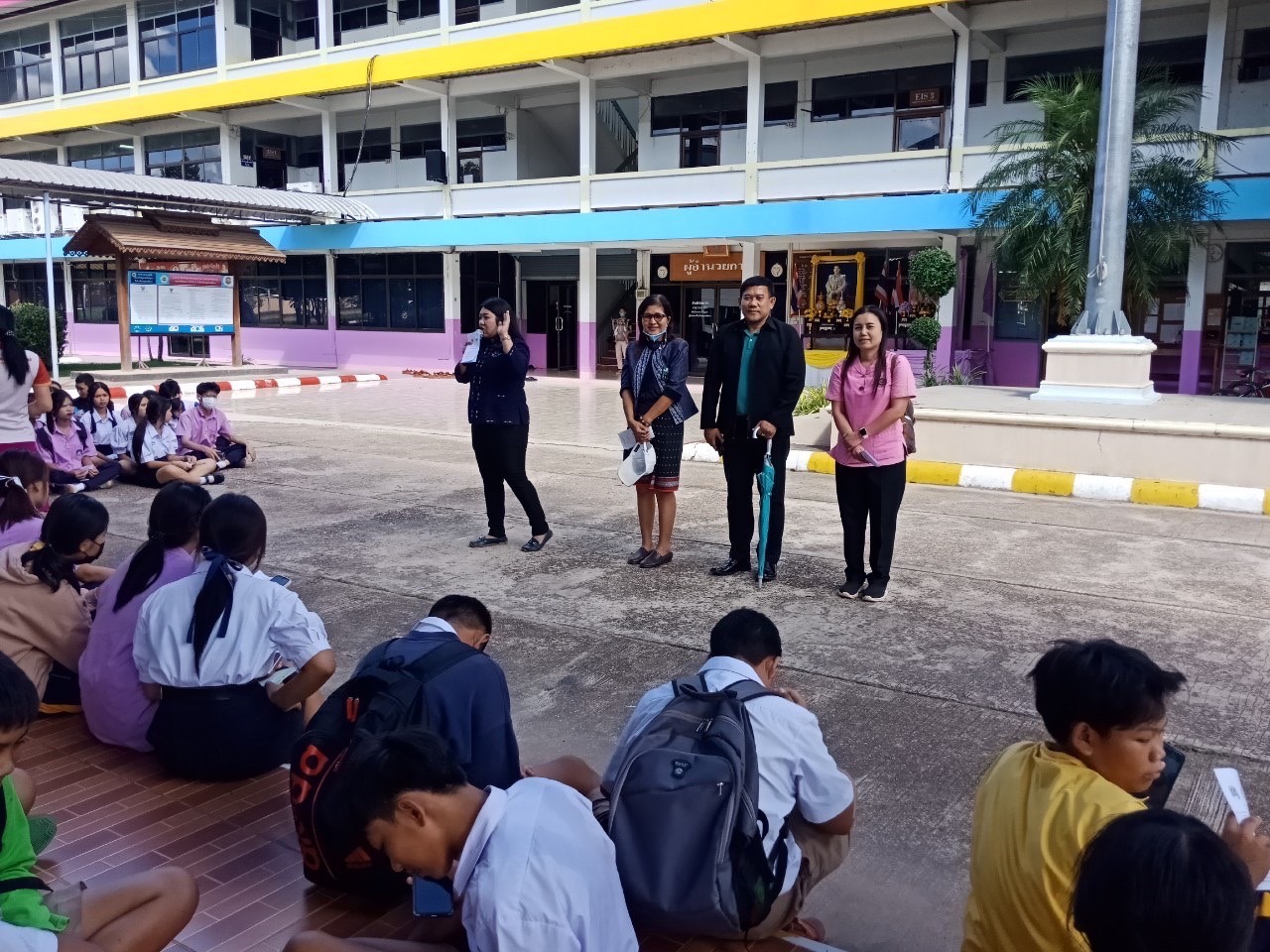 พช.นครพนม รุกประชาสัมพันธ์การรับสมัครสมาชิกกองทุนพัฒนาบทบาทสตรี ประเภทบุคคลธรรมดา