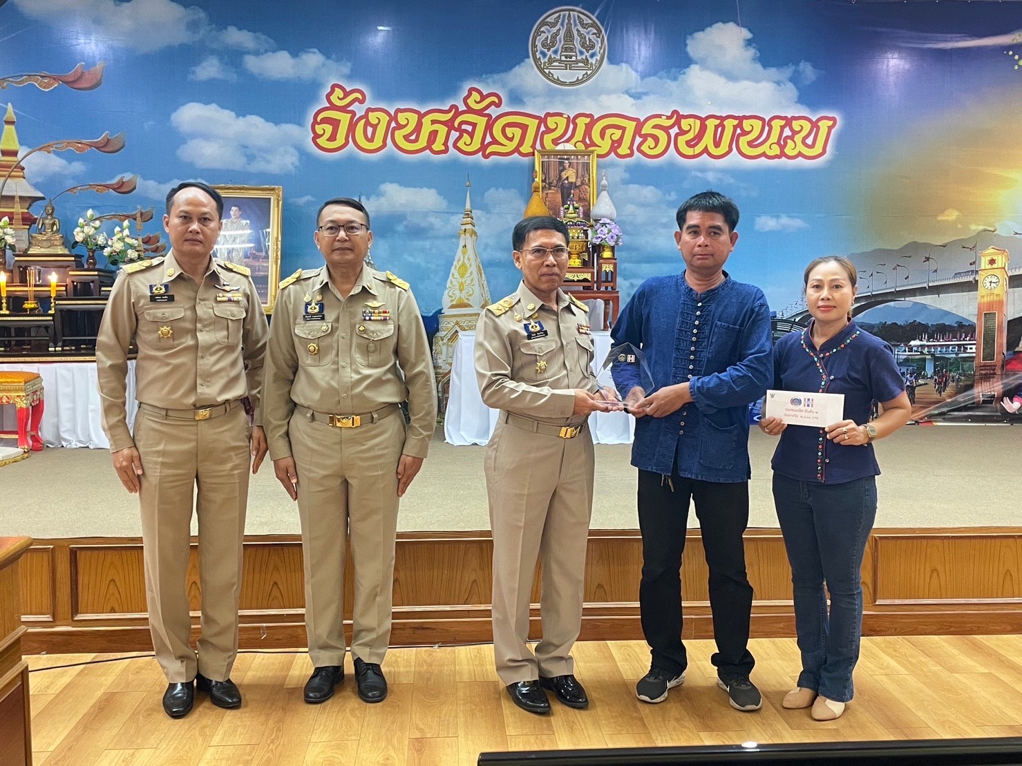 พช.นครพนมประชุมกรมการจังหวัดนครพนมเดือนมิถุนายน 2566