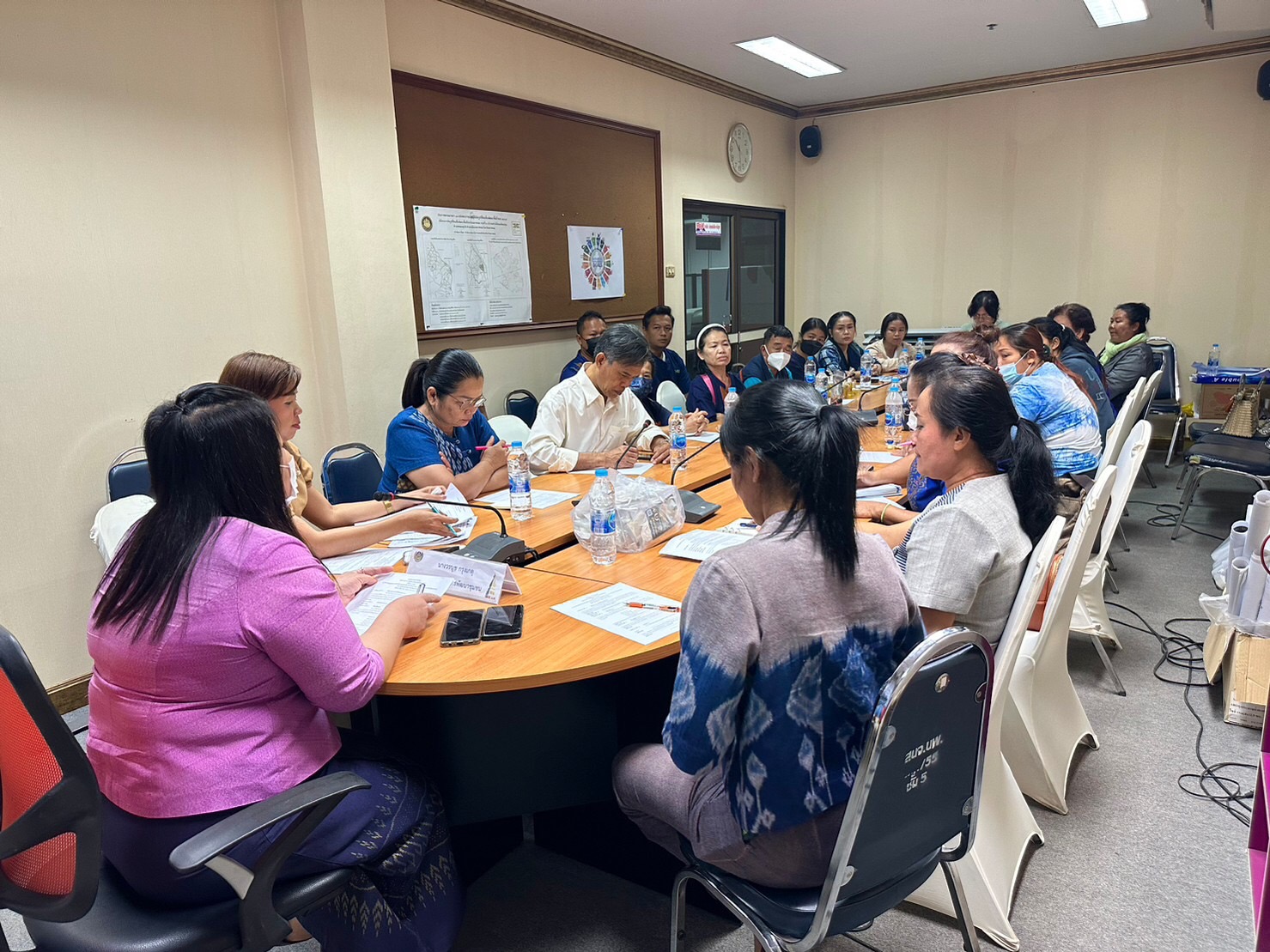 พช.นครพนม ประชุมเครือข่าย OTOP นครพนม เตรียมจัดงานบวงสรวงพญาศรีสัตตนาคราช ประจำปี 2566