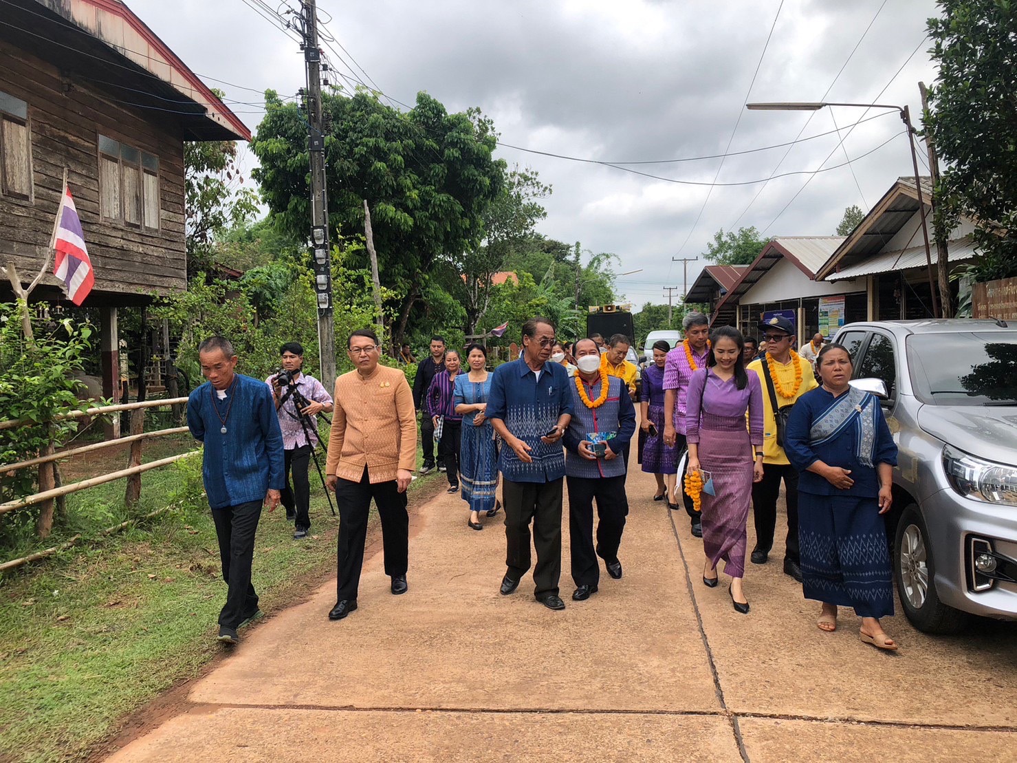 นครพนม ฟอร์มทีมแลกเปลี่ยนประสบการณ์ ศึกษาดูงานบ้านดอนกอย ต้นแบบหมู่บ้านยั่งยืน (Sustainable village) และวิชชาลัยดอนกอย วิถีแห่งการพัฒนาที่ยั่งยืน